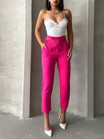 Kemerli Havuç Pantolon