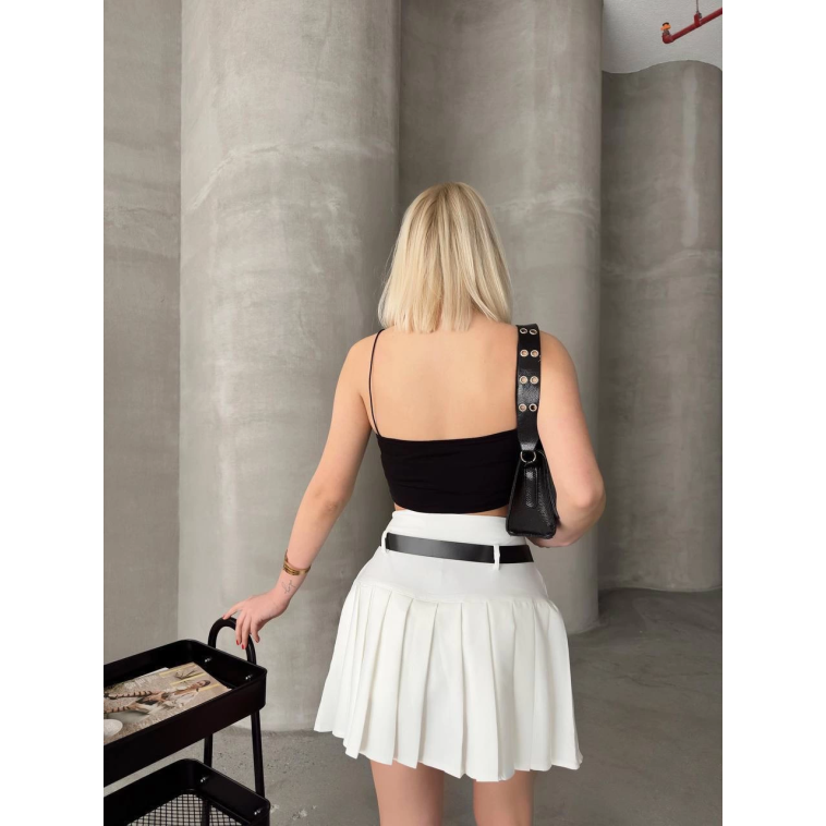 Kemerli piliseli şort etek beyaz s25305 Kemerli piliseli şort etek beyaz s25305