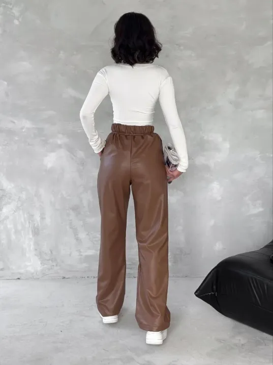 Kendinden İnce Kemerli Deri Pantolon Kahve T1178