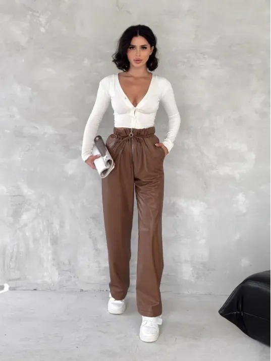 Kendinden İnce Kemerli Deri Pantolon Kahve T1178