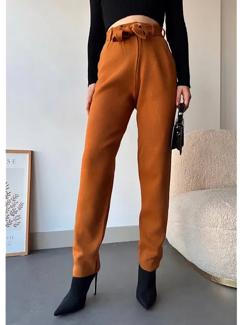 Kendinden Kemerli Triko Pantolon Camel