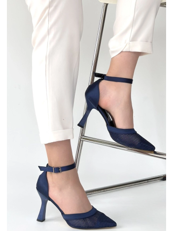 Keny Lacivert Saten Topuklu Ayakkabı Keny Lacivert Saten Topuklu Ayakkabı