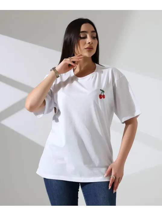 Kiraz İşlemeli Tişört Kiraz İşlemeli Tişört