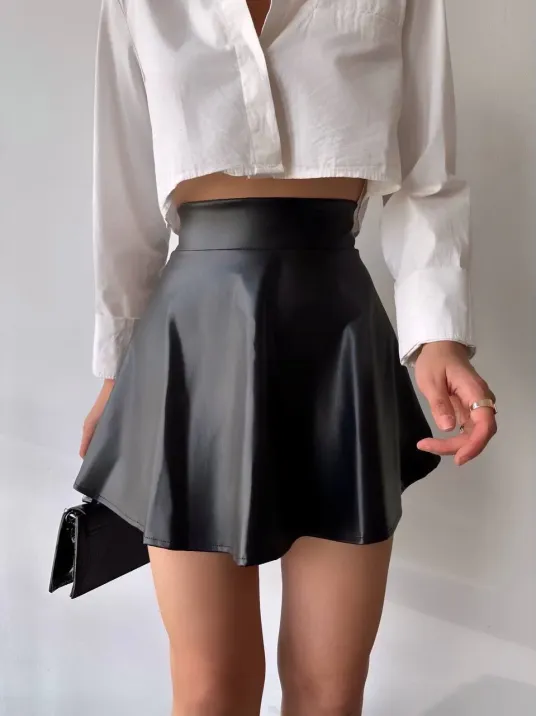 Kısa Deri Çan Etek H26599