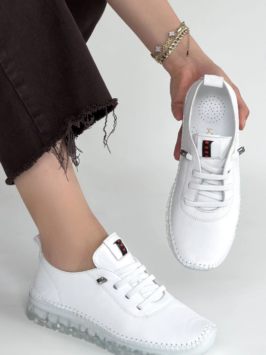 Kitta Beyaz Deri Bağcıklı Spor Ayakkabı