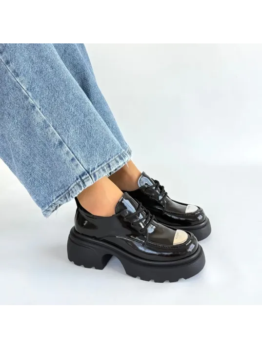 Kiya Siyah Rugan Dolgu Topuk Oxford Ayakkabı Kiya Siyah Rugan Dolgu Topuk Oxford Ayakkabı