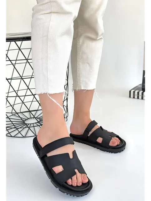 Kooni Siyah Nubuk Terlik