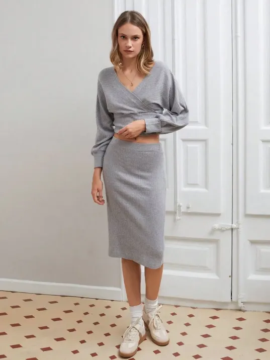 Kruvaze Şardonlu Etekli Takım Gri