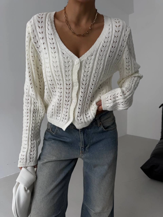Küçük düğmeli küçük örgülü triko hırka beyaz Küçük düğmeli küçük örgülü triko hırka beyaz