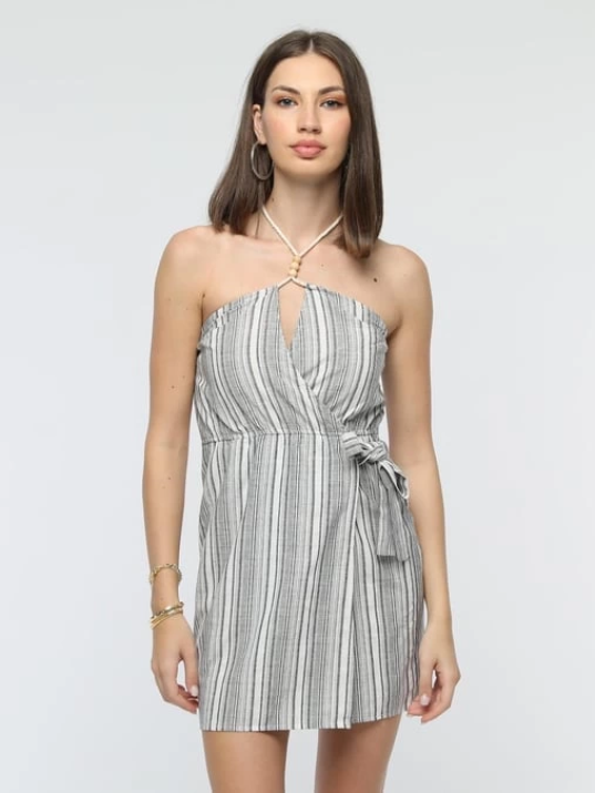 Kuşaklı çizgili mini keten elbise Kuşaklı çizgili mini keten elbise