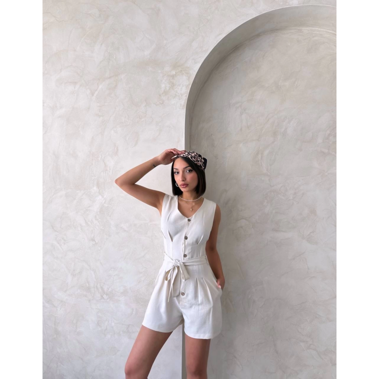 Kuşaklı şortlu tulum Kuşaklı şortlu tulum