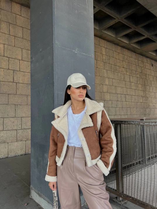 KUZU YUMOŞ KAPLAMA TAK ÇIKAR KOL CROP NUBUK KABAN KUZU YUMOŞ KAPLAMA TAK ÇIKAR KOL CROP NUBUK KABAN