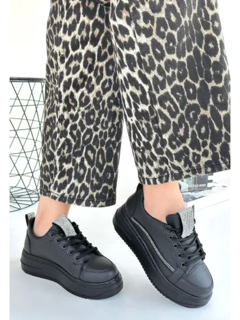 Leope Siyah Cilt Bağcıklı Spor Ayakkabı Leope Siyah Cilt Bağcıklı Spor Ayakkabı