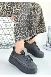 Leope Siyah Cilt Bağcıklı Spor Ayakkabı Leope Siyah Cilt Bağcıklı Spor Ayakkabı