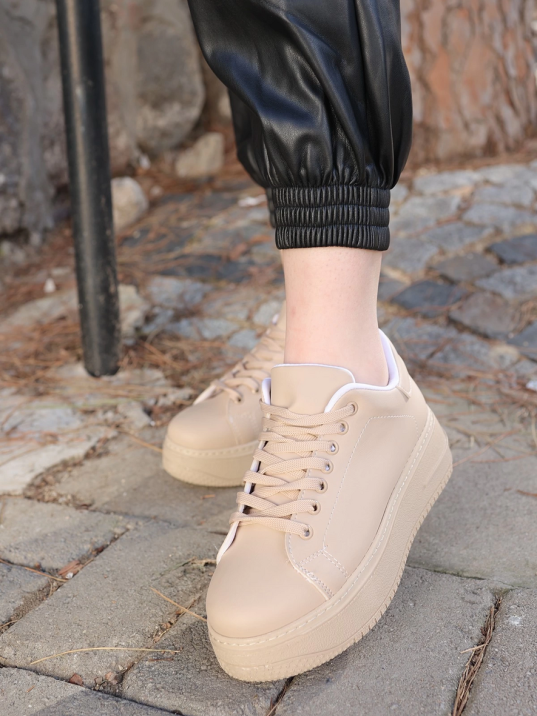 Leran Nude Cilt Bağcıklı Spor Ayakkabı Leran Nude Cilt Bağcıklı Spor Ayakkabı