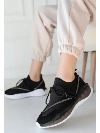 Liney Siyah Rugan Bağcıklı Spor Ayakkabı Liney Siyah Rugan Bağcıklı Spor Ayakkabı