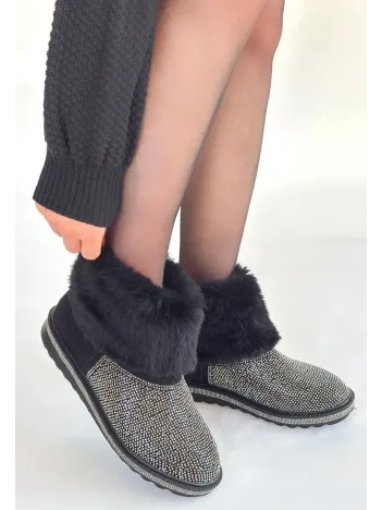 Linka Siyah Süet Gümüş Boncuk İşlemeli Bot Linka Siyah Süet Gümüş Boncuk İşlemeli Bot