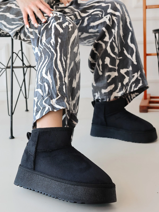 Linne Siyah Süet Bot Linne Siyah Süet Bot