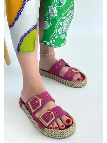 Loera Pemba Nubuk Çift Tokalı Terlik Loera Pemba Nubuk Çift Tokalı Terlik