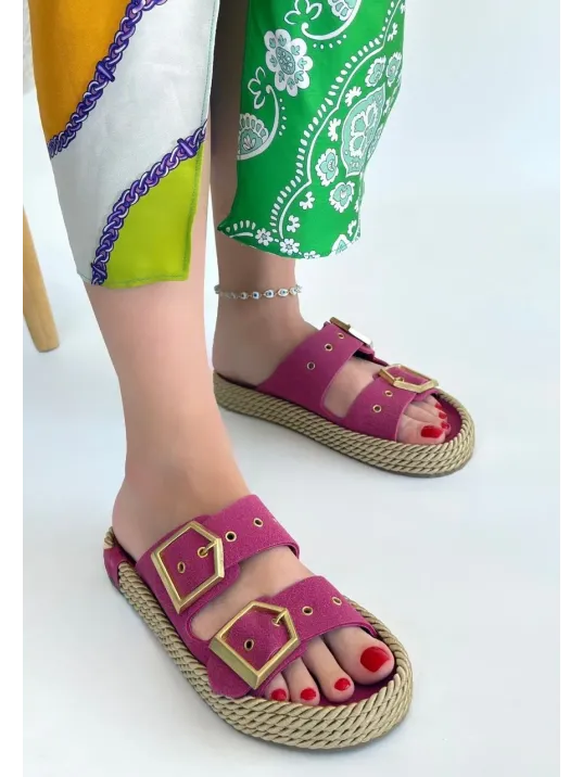 Loera Pemba Nubuk Çift Tokalı Terlik Loera Pemba Nubuk Çift Tokalı Terlik