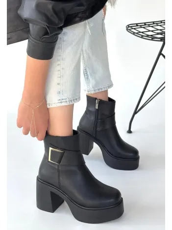 Lonji Siyah Cilt Topuklu Bot