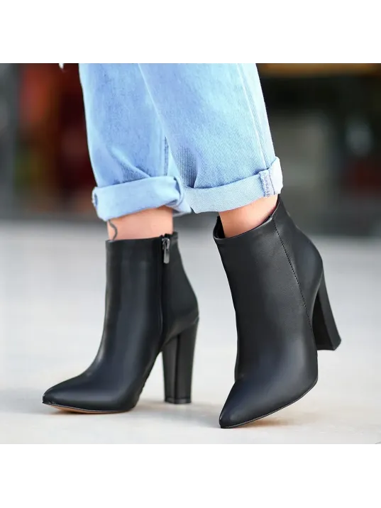 Loora Siyah Cilt Topuklu Bot Loora Siyah Cilt Topuklu Bot