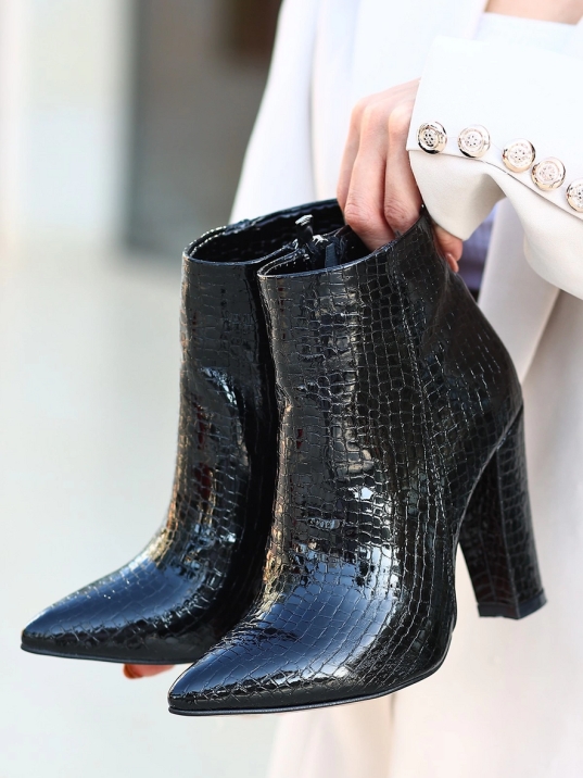 Loora Siyah Rugan Desenli Topuklu Bot