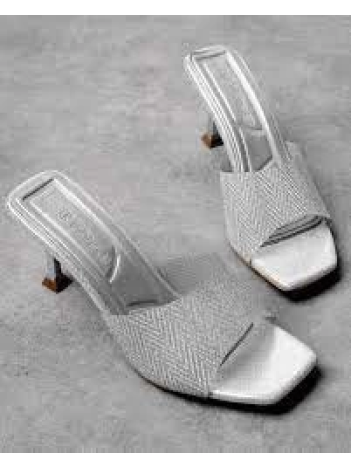 Luart Platin Simli Topuklu Terlik Luart Platin Simli Topuklu Terlik