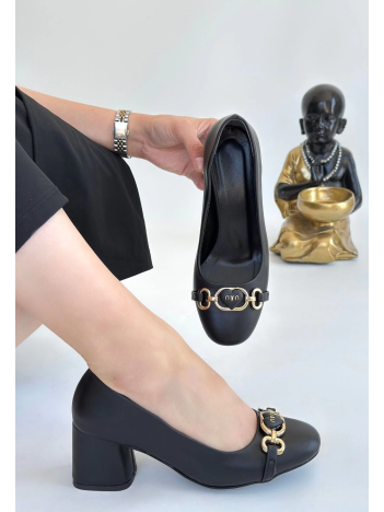 Lucky Siyah Cilt Topuklu Ayakkabı Lucky Siyah Cilt Topuklu Ayakkabı