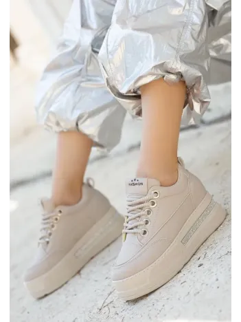 Lulu Bej Cilt Bağcıklı Spor Ayakkabı Lulu Bej Cilt Bağcıklı Spor Ayakkabı