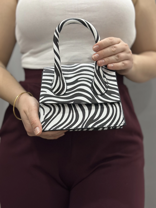 luxe siyahbeyaz cilt çanta