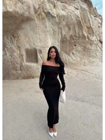 Madonna yaka esnek kumaş elbise siyah