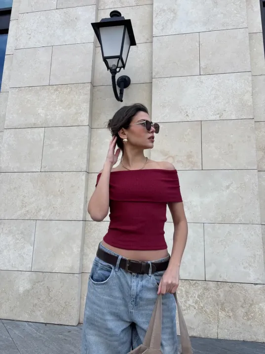 Madonna Yaka Sıfır Kol Bluz