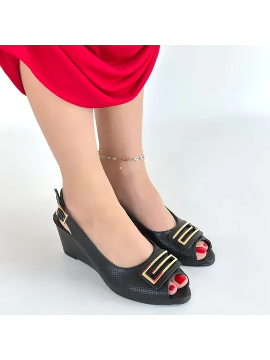 Mamba Siyah Cilt Dolgu Topuk Ayakkabı Mamba Siyah Cilt Dolgu Topuk Ayakkabı