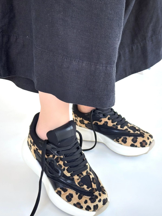 Mark Leopar Süet Bağcıklı Spor Ayakkabı Mark Leopar Süet Bağcıklı Spor Ayakkabı