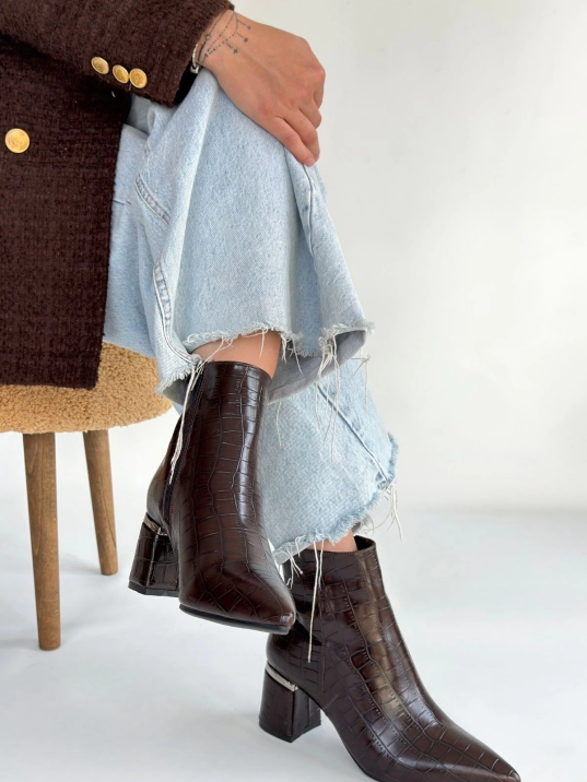 Meça Kahverengi Cilt Topuklu Bot Meça Kahverengi Cilt Topuklu Bot