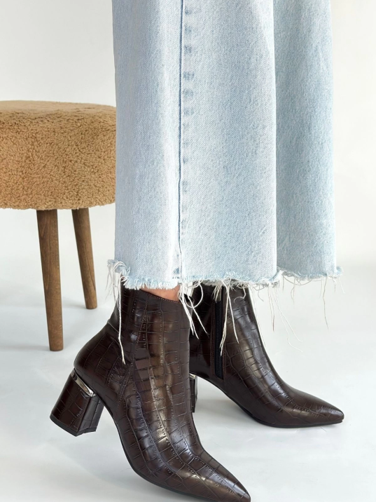 Meça Kahverengi Cilt Topuklu Bot Meça Kahverengi Cilt Topuklu Bot