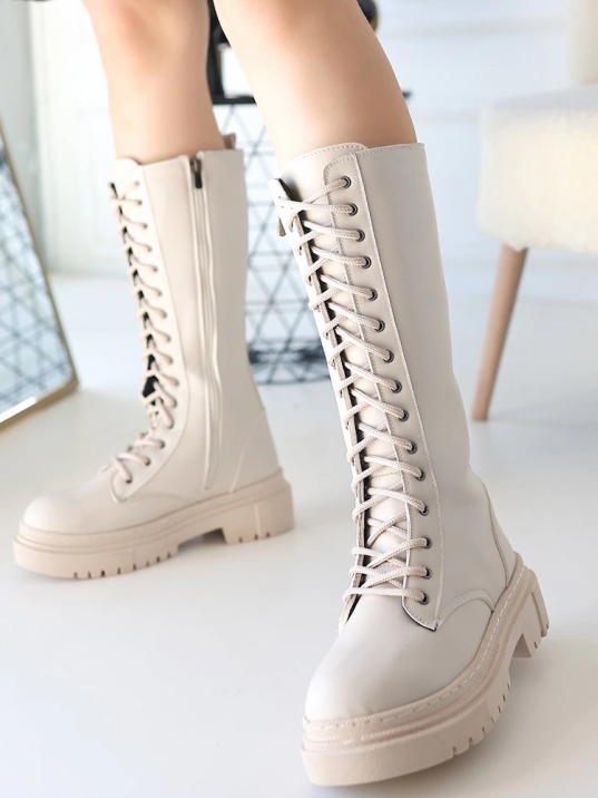 Mennd Bej Cilt Bağcıklı Çizme Mennd Bej Cilt Bağcıklı Çizme