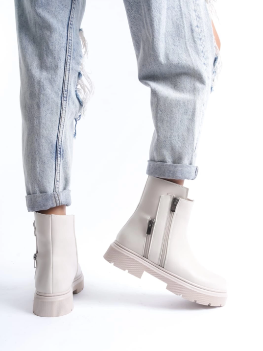 Menta Bej Cilt Fermuar Aksesuarlı Bot Menta Bej Cilt Fermuar Aksesuarlı Bot