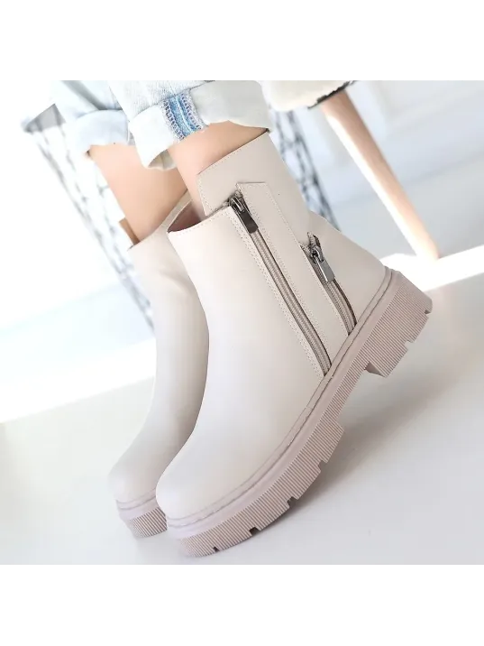 Menta Bej Cilt Fermuar Aksesuarlı Bot Menta Bej Cilt Fermuar Aksesuarlı Bot