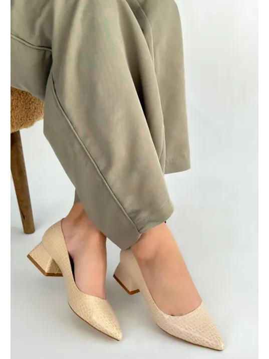 Meort Bej Rugan Topuklu Ayakkabı Meort Bej Rugan Topuklu Ayakkabı