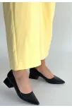 Meort Siyah Rugan Topuklu Ayakkabı Meort Siyah Rugan Topuklu Ayakkabı