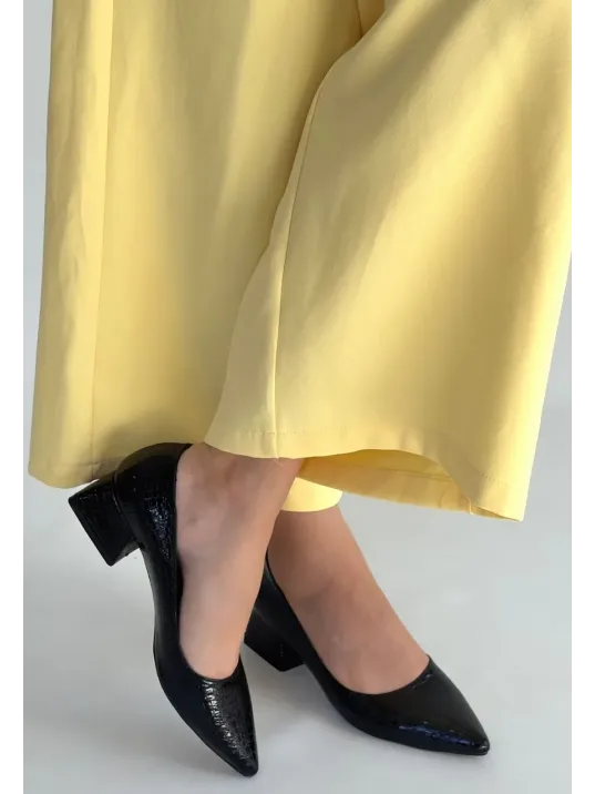 Meort Siyah Rugan Topuklu Ayakkabı Meort Siyah Rugan Topuklu Ayakkabı