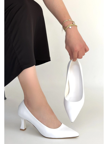 Mırta Beyaz Cilt Topuklu Ayakkabı