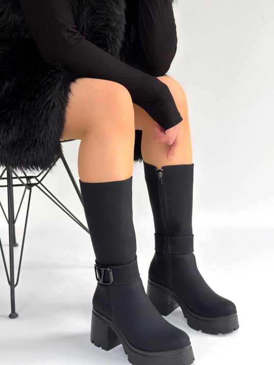 Moki Siyah Nubuk Topuklu Çizme