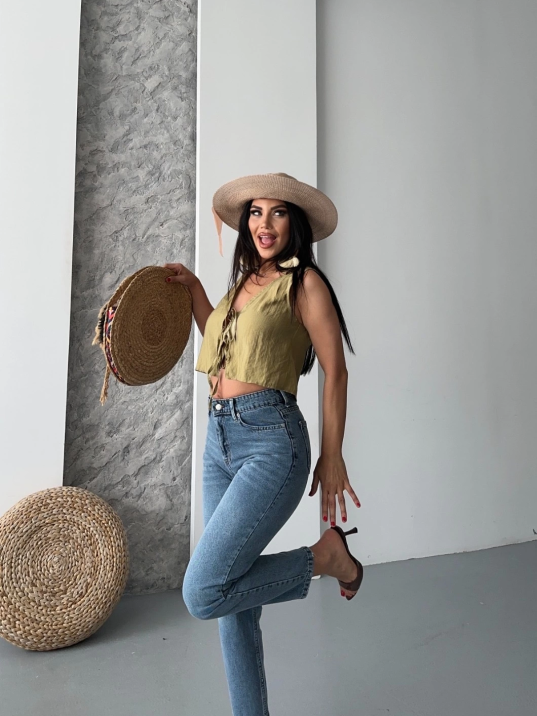 Mom fit bıyık kar yıkama jeans pantolon koyu mavi d2006 Mom fit bıyık kar yıkama jeans pantolon koyu mavi d2006