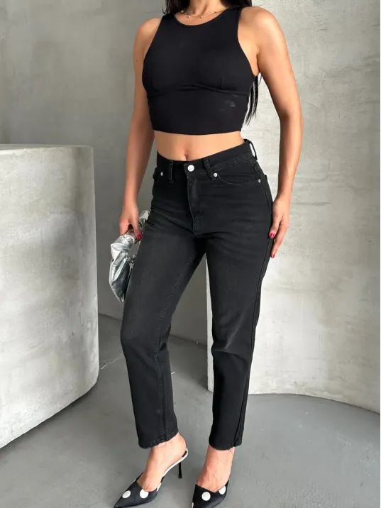Mom Fit Enzim Bıyıklı Taş Yıkama Jeans Pantolon Siyah D2006