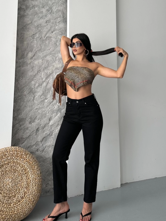 Mom fit enzim taş yıkama jeans pantolon siyah d2006 Mom fit enzim taş yıkama jeans pantolon siyah d2006