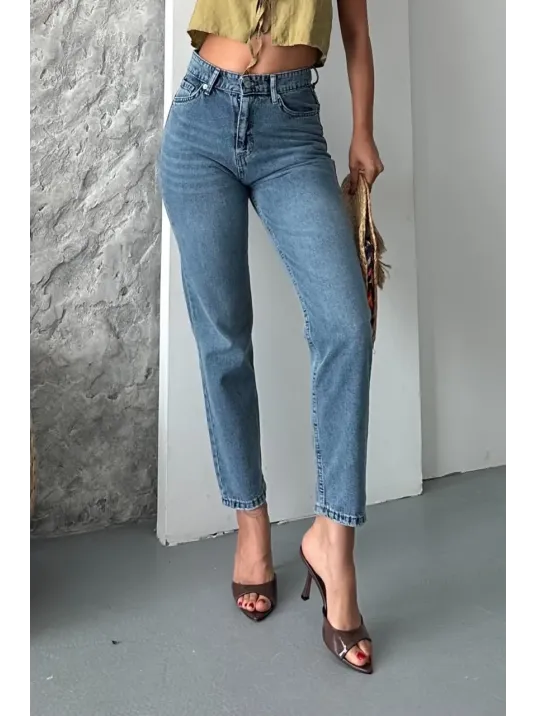 Mom Fit Kar Yıkama Bıyık Detaylı Jeans Pantolon D2006