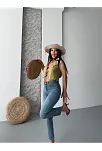 Mom Fit Kar Yıkama Bıyık Detaylı Jeans Pantolon D2006